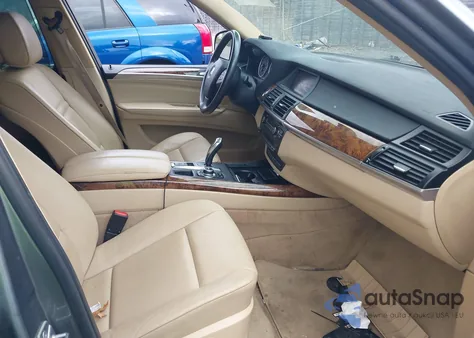 2011 BMW X5 xDrive35I/xDrive35I Premium/xDrive35I Sport Activity z USA, uszkodzony, nr VIN 5UXZV4C53BL408421